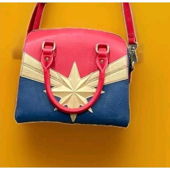 Loungefly Marvel Captain Marvel Bag Purse Handbag Strap Crossbody USA Star Red - Picture 2 of 5